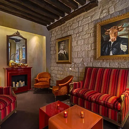 Otel Saint-paul Rive-gauche 4*