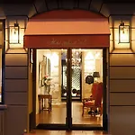 Hotel Saint-paul Rive-gauche 4*
