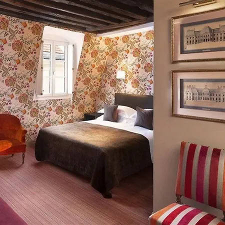 Saint-paul Rive-gauche Hotel 4*