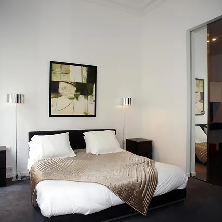 Hotel Saint-paul Rive-gauche 4*