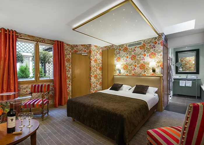 Hotel Saint-paul Rive-gauche 4*