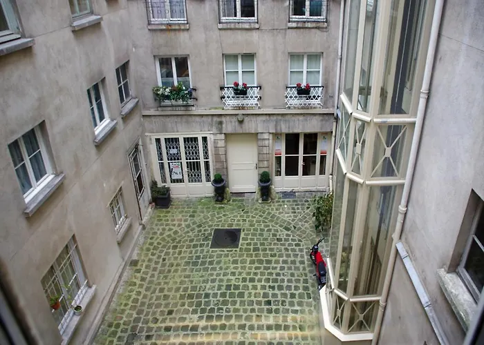 Szálloda Saint-paul Rive-gauche 4*